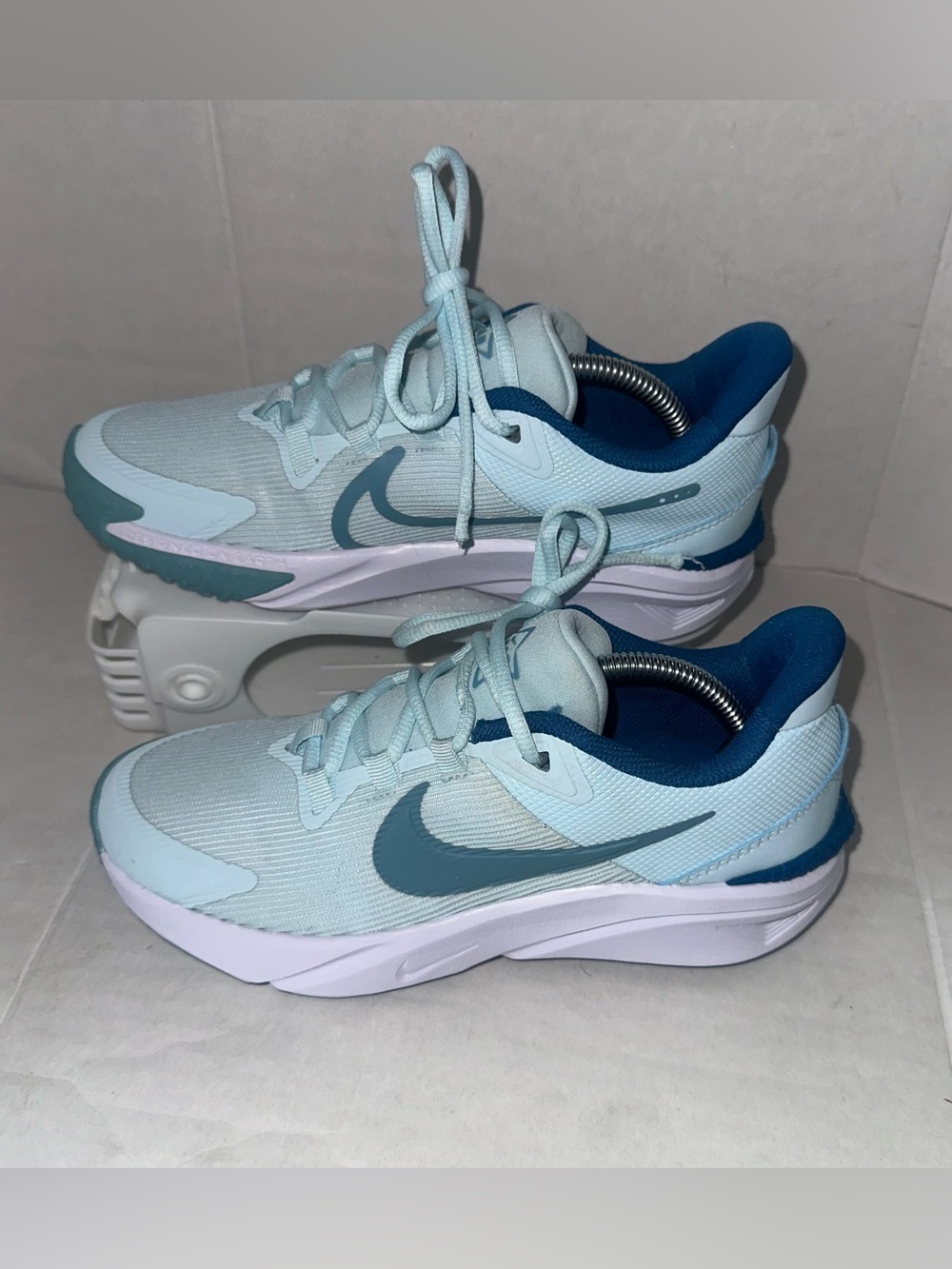 Nike Star Runner 4 NN (GS) Size 5Y Glacier Blue/Denim DX7615 404